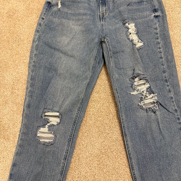 Vanilla Star Rip and Repair Mom Jeans High Waist Straight Leg Size 7 (W 28) - Picture 3 of 11